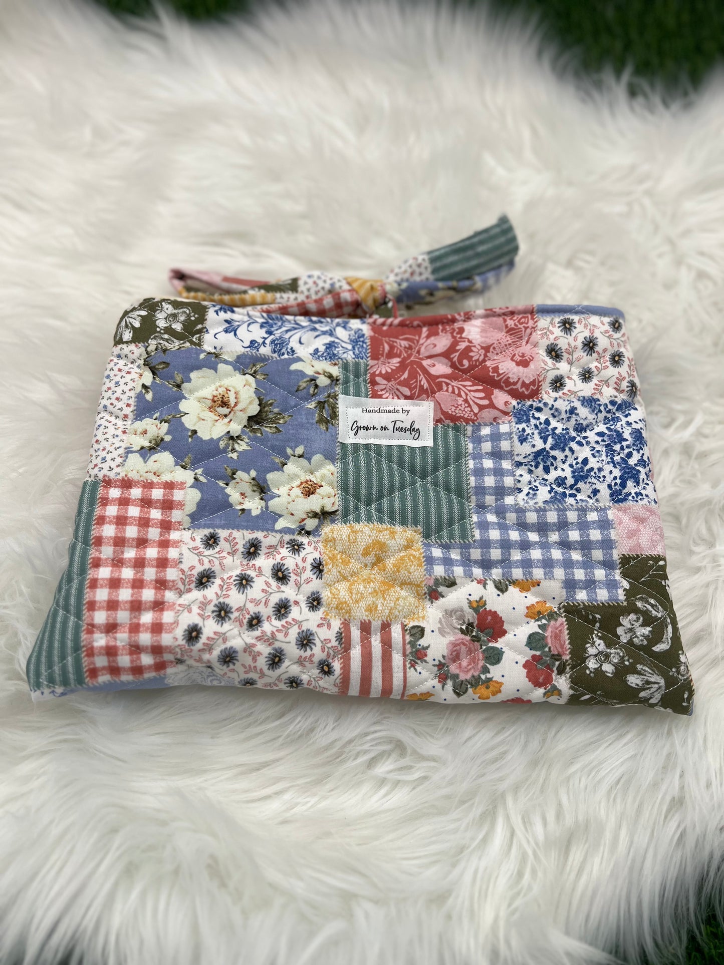 Multi designed Book Sleeve with Bow