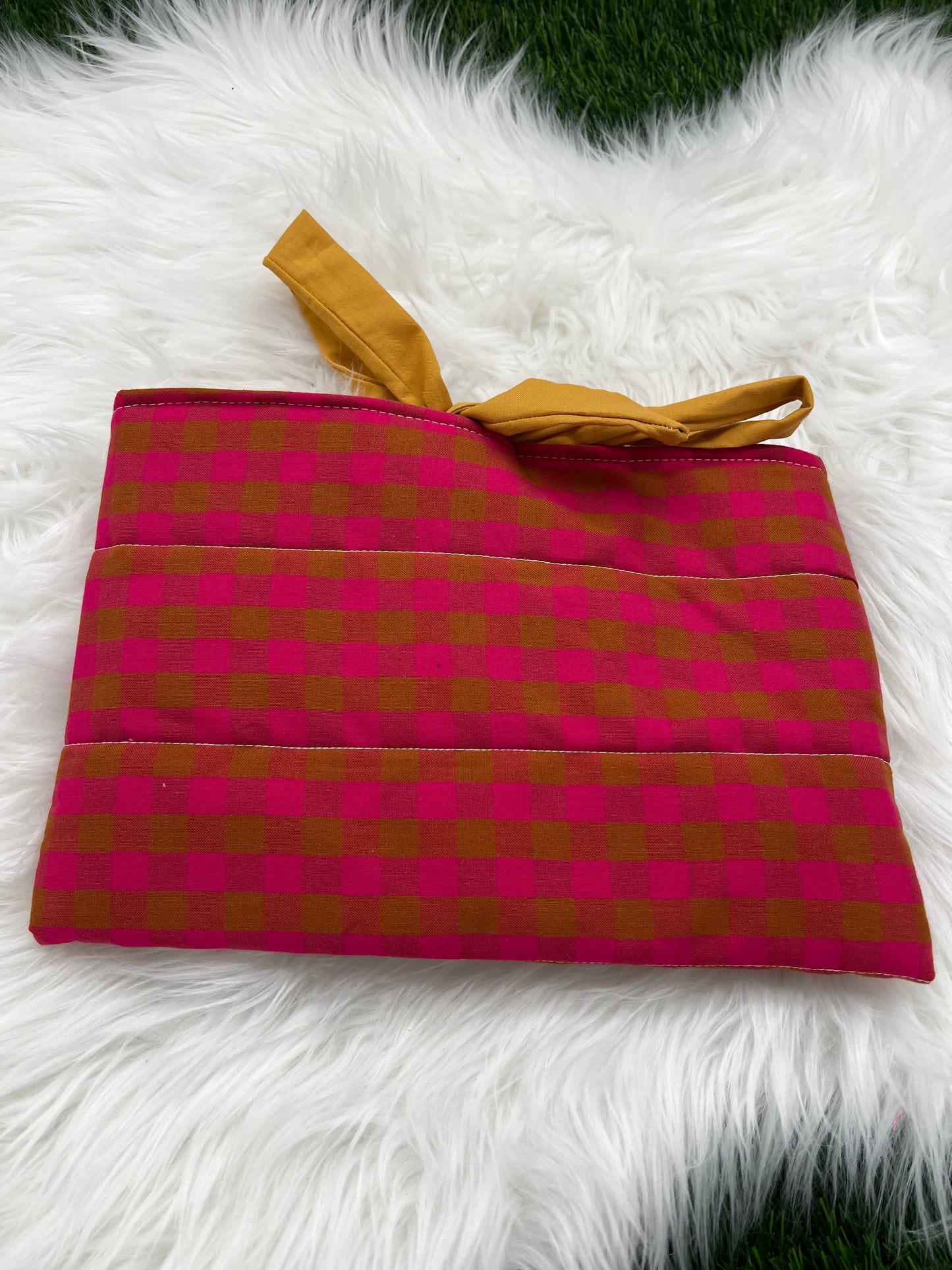 Cinnamon Book Sleeve with Bow