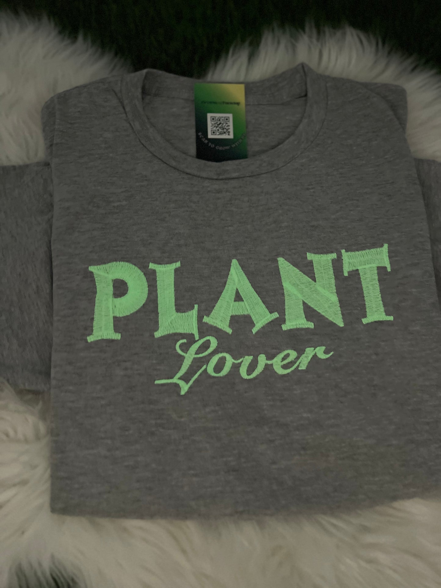 Plant Lovers Glow in the dark