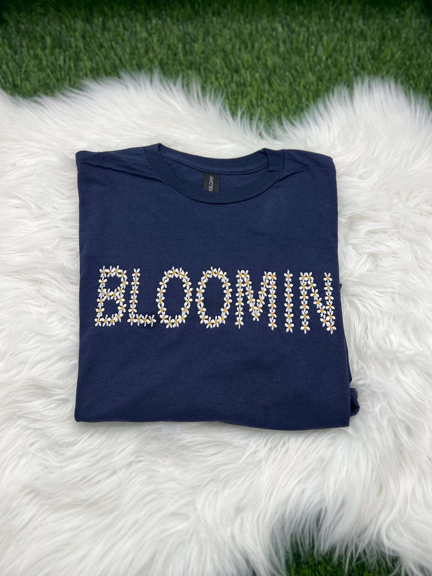 Bloomin Graphic T-Shirt