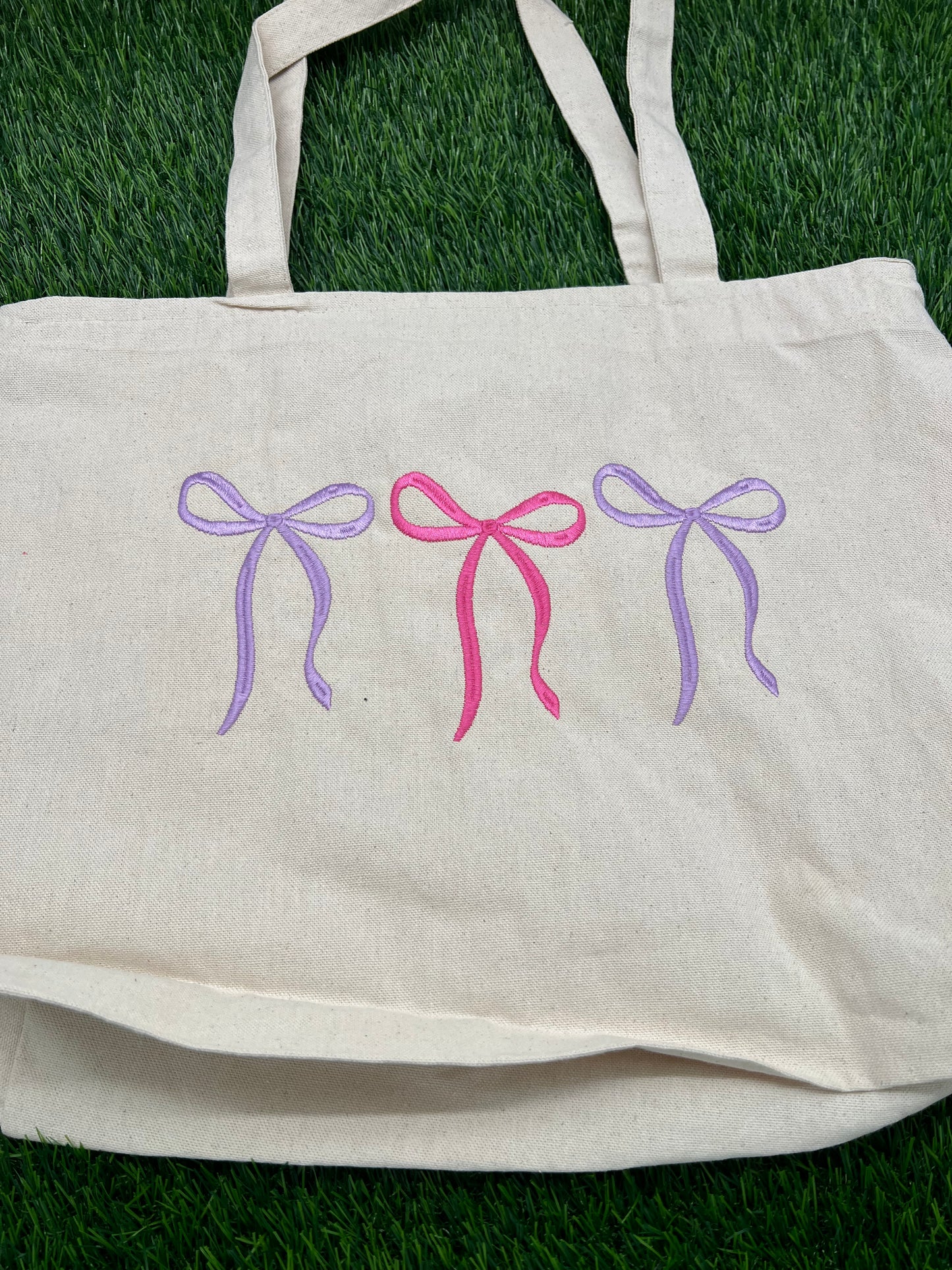 3 Bows Embroidery Tote